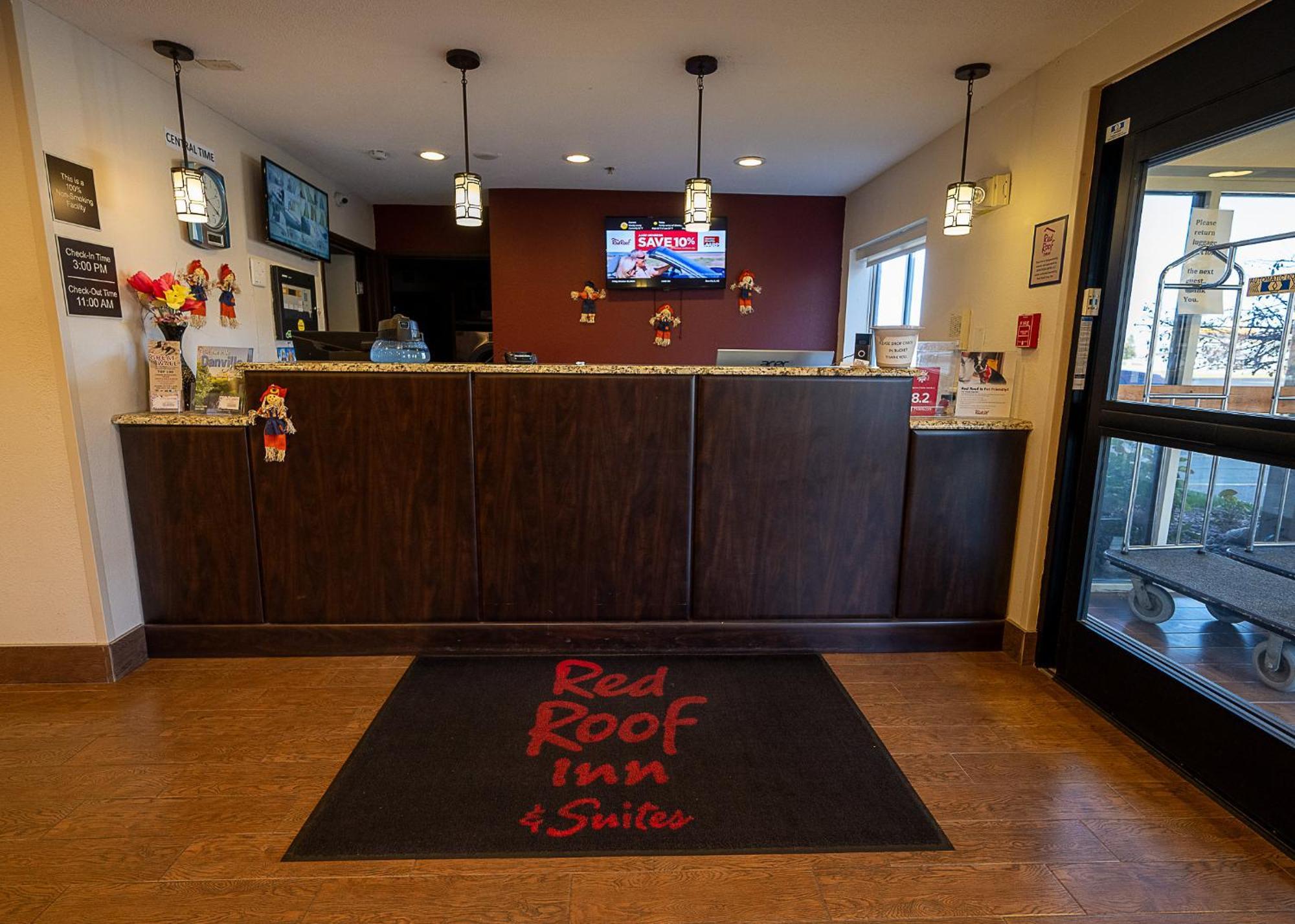 Red Roof Inn & Suites Danville, Il מראה חיצוני תמונה